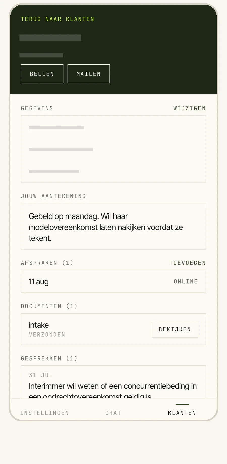 De iOS-app met het dossier van een lead: het gesprek, de voorgestelde intake en de documenten